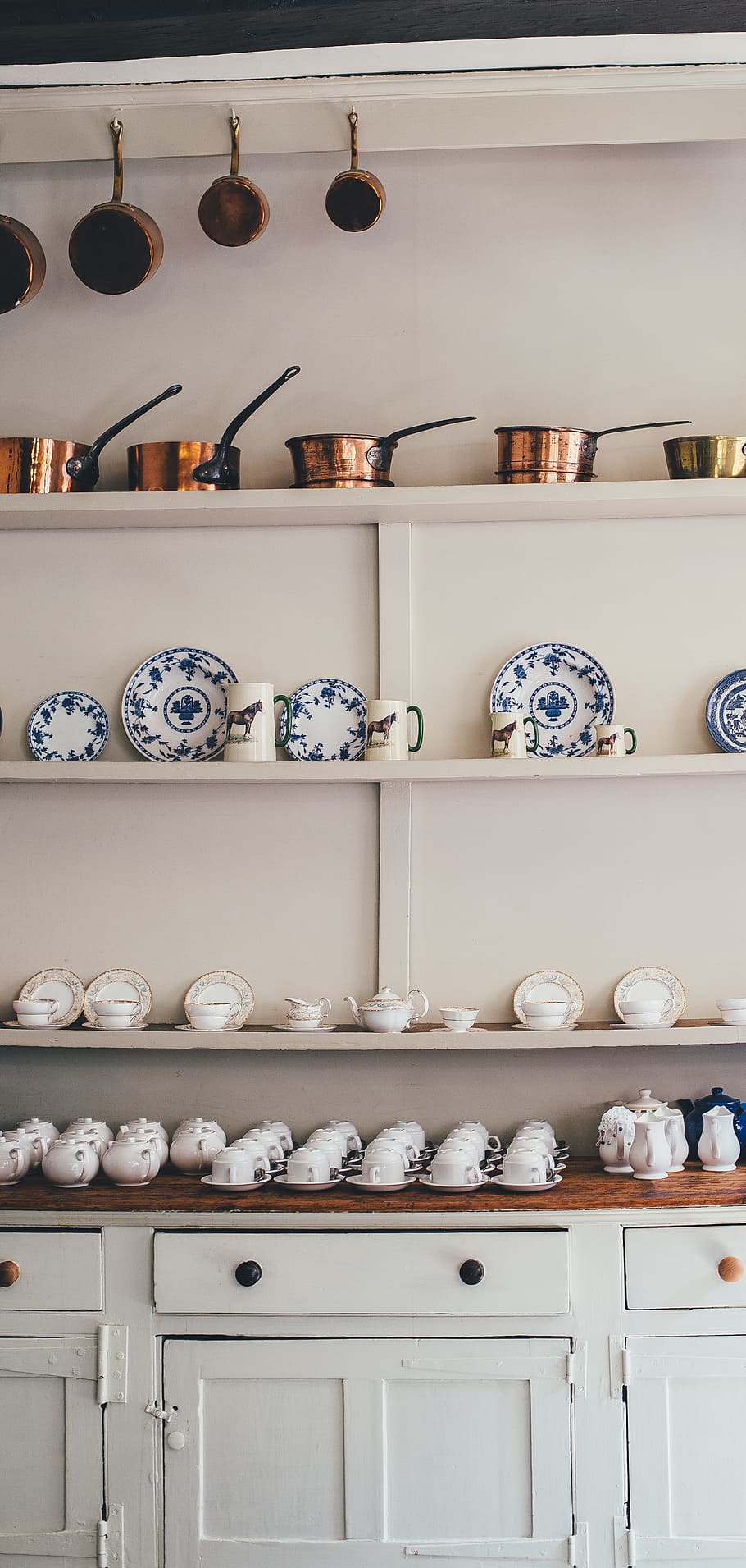 Ktichenware, cup, cups, equipment, kitchen, kitchenware, pan HD wallpaper