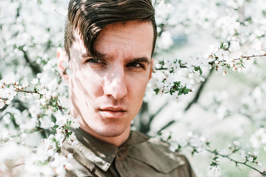 man wearing gray collared top, person, face, human, flower, ukraine HD wallpaper