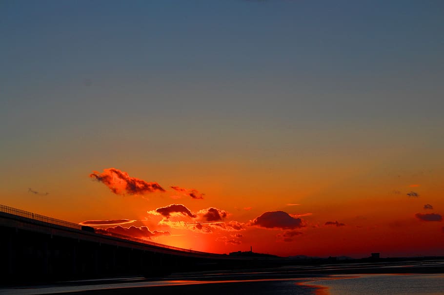 Mountain Silhouette during Golden Hour, beautiful, bridge, calm HD wallpaper