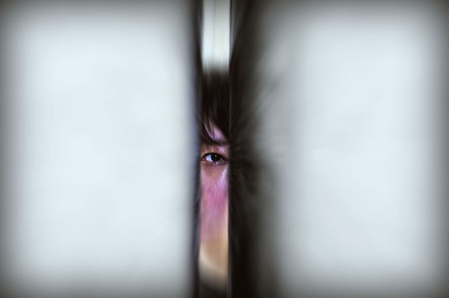 stare, gap, peekaboo, eye, glare, fujifilm, x100, singaporean, HD wallpaper