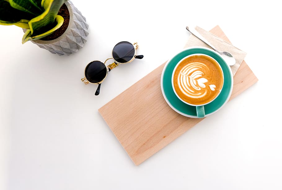 Cup Of Latte On Wooden Tray,, brewed coffee, caffeine, drink HD wallpaper