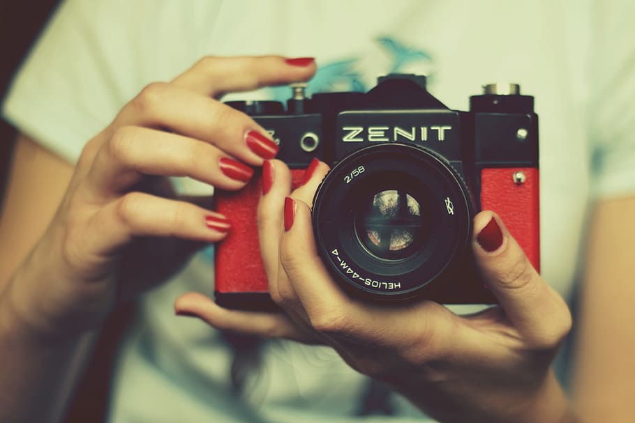 Woman Holding Retro Camera, technology, hand, human hand, photography themes HD wallpaper