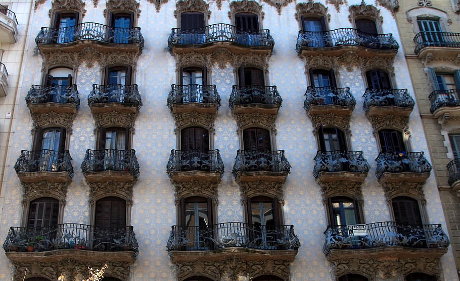 balcony, building, architecture, facade, old, window, city HD wallpaper