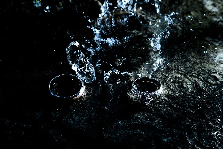 silver-colored engagement ring on surface, no people, close-up HD wallpaper
