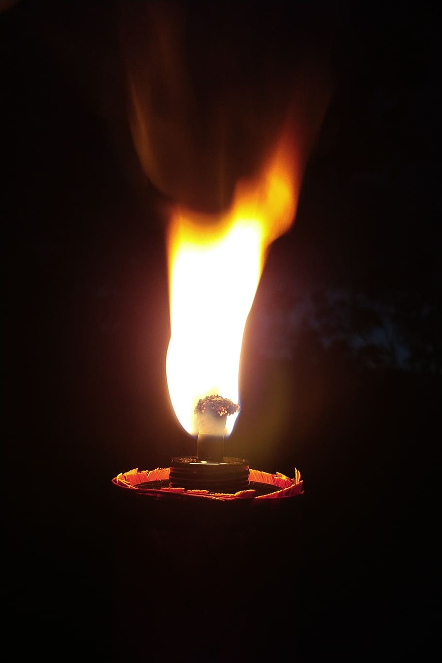 fire, flame, candle, burning, fire - natural phenomenon, heat - temperature HD wallpaper