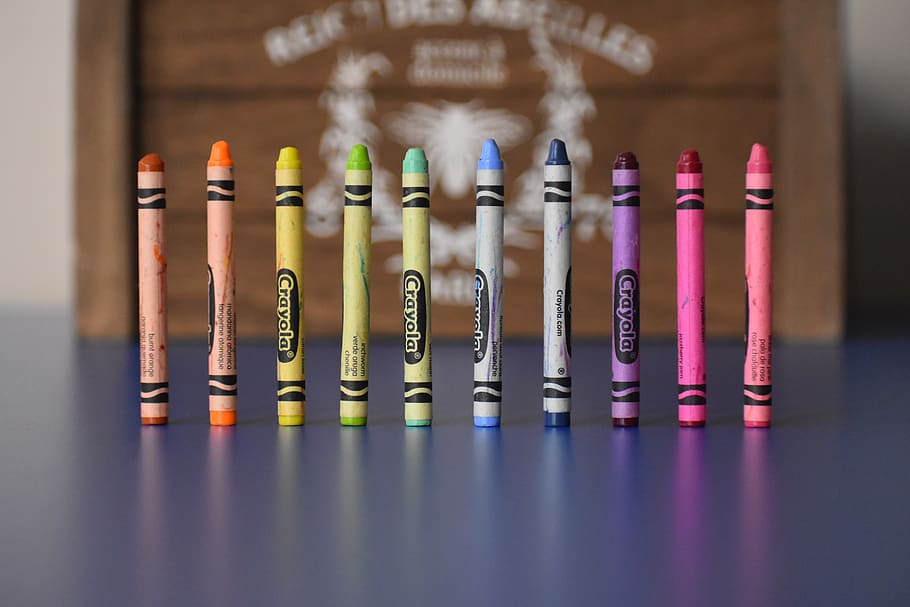 selective-focus-photography-of-crayola-crayons.jpg