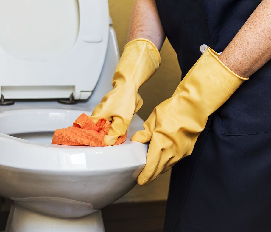Person Wearing Pair of Yellow Rubber Gloves, bathroom, chambermaid HD wallpaper