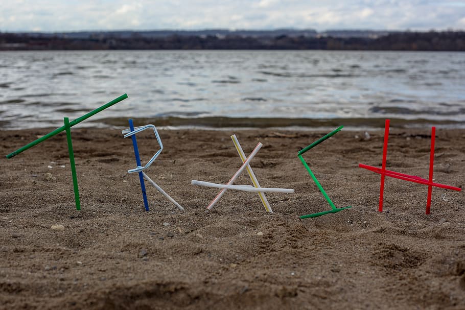 garbage, plastic, beach, pollution, straws, land, water, day HD wallpaper