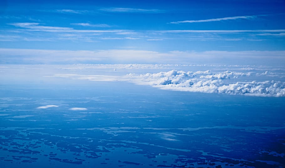 ocean under blue sky during daytime, cloud, outdoors, landscape HD wallpaper