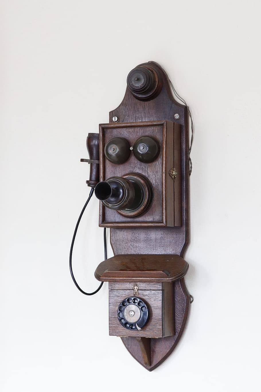 phone, old, communication, technology, vintage, nostalgia, contact HD wallpaper