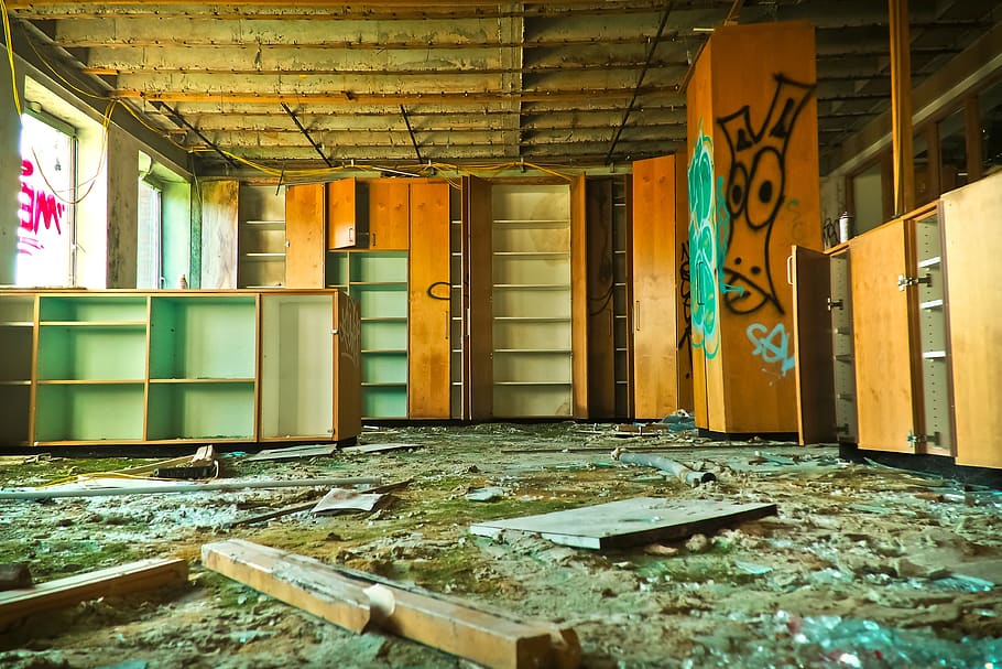 Graffiti on Wooden Cabinet, abandoned, broken, demolished, destroyed HD wallpaper