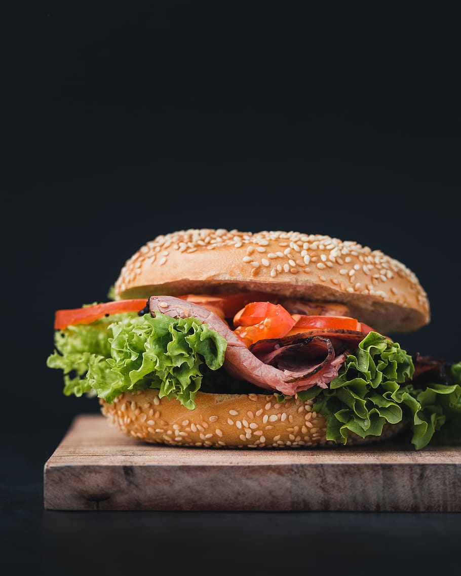 cooked burger, studio shot, food, food and drink, black background, HD wallpaper
