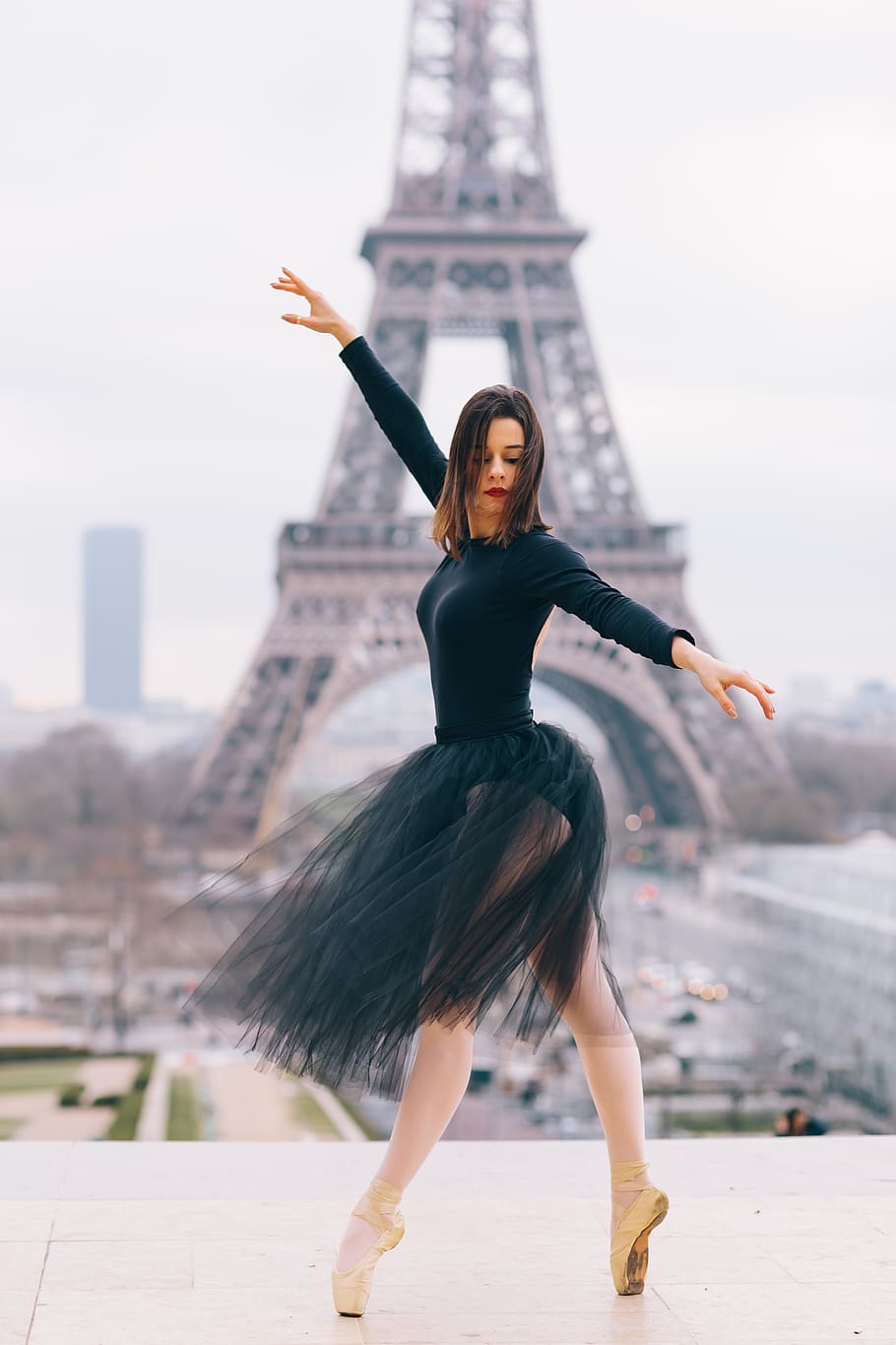 Woman Dancing Ballet In Front Of Eiffel Tower, balance, ballet dancer