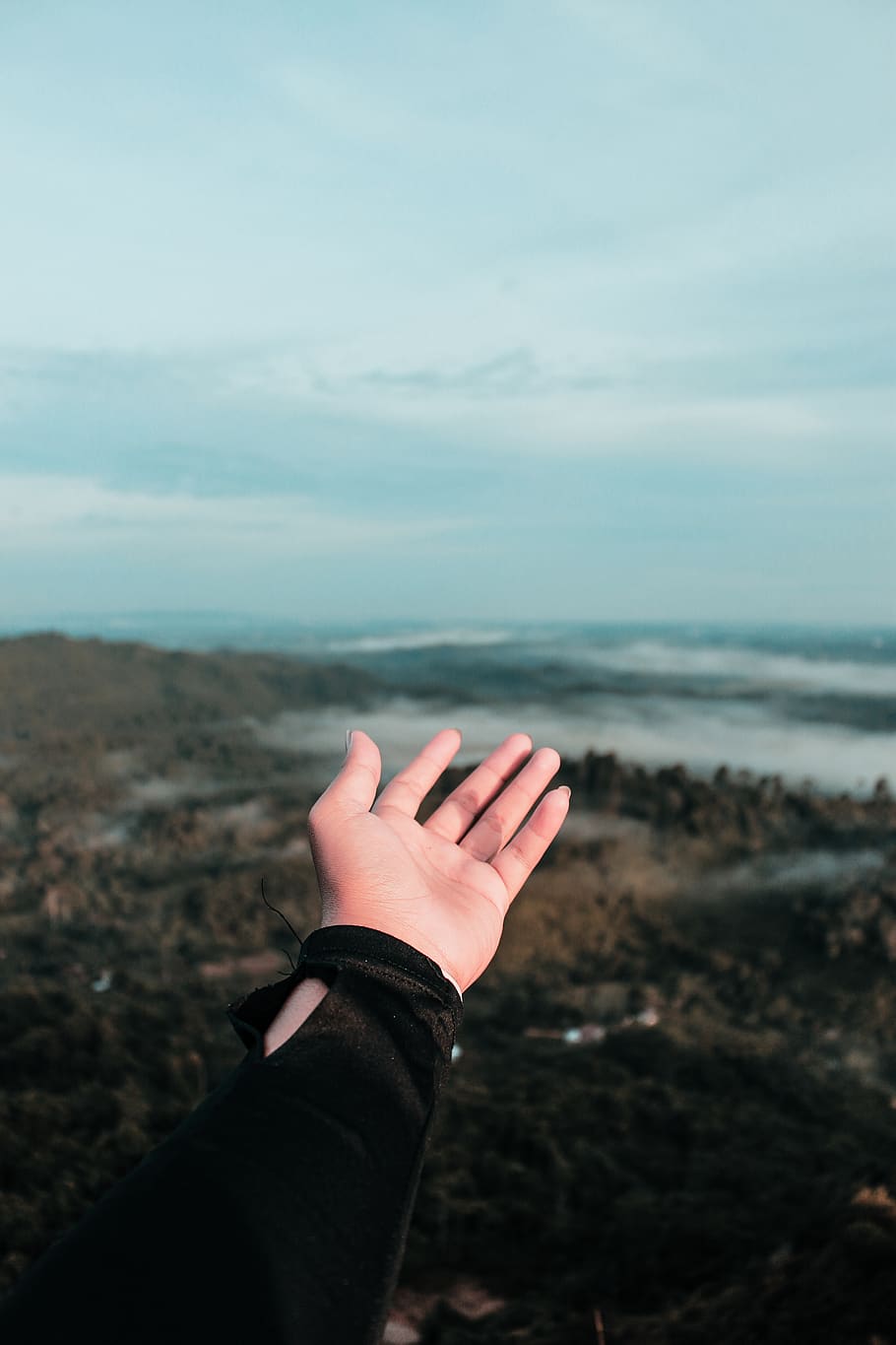 Man's Left Hand, clouds, daylight, environment, fog, forest, horizon HD wallpaper