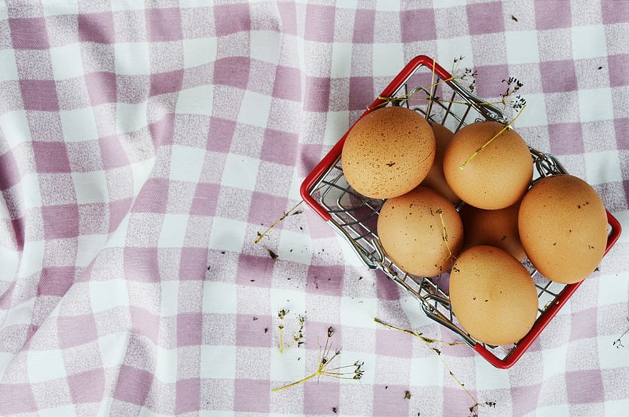 Top View Photo of Brown Eggs In Basket, eggshells, food, fresh HD wallpaper