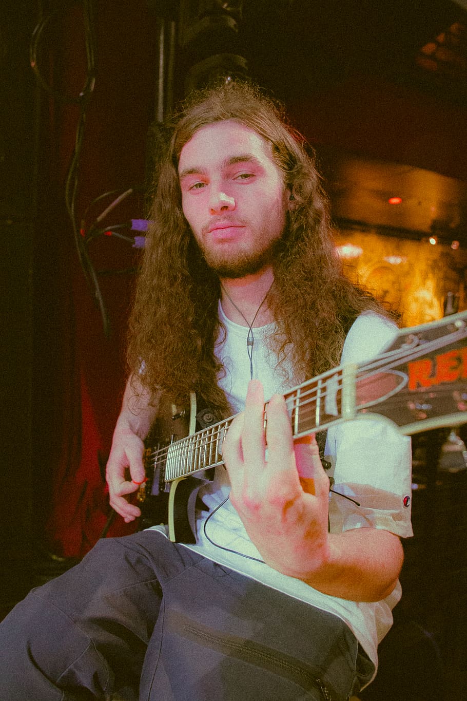 man playing guitar, human, person, leisure activities, musical instrument HD wallpaper