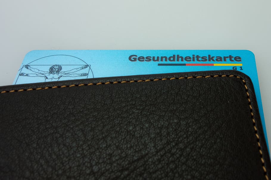 Black Leather Wallet With Gesundheitskarte Card, close-up, color, HD wallpaper