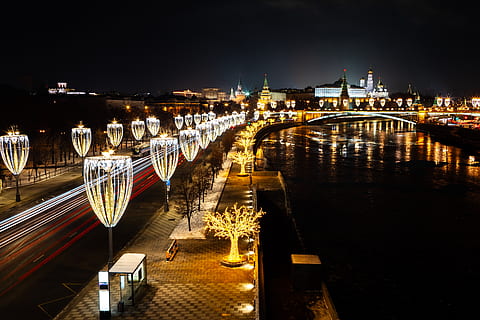 lighted bridge beside river, city, metropolis, town, building HD wallpaper