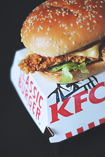KFC hamburger and box, food, meal, eat, fast food, cheese, salad HD wallpaper