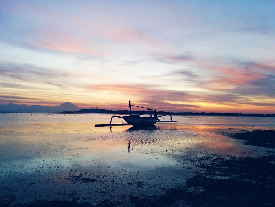 indonesia, gili air, bali, sunset, reflection, island, boat, HD wallpaper