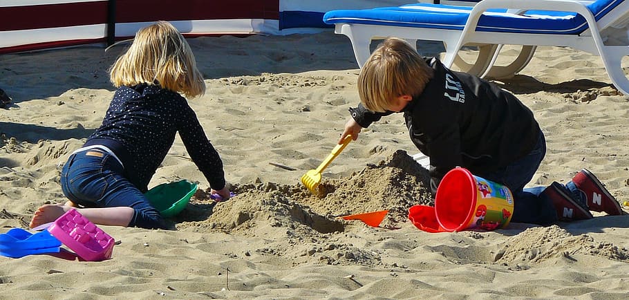 play, playing, activity, child, children, girl, land, beach HD wallpaper