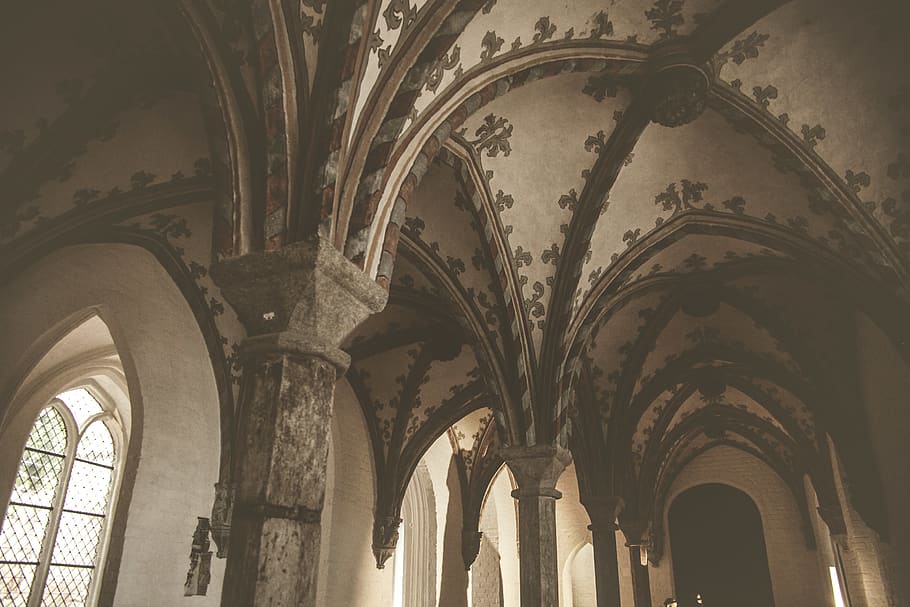 building, architecture, crypt, corridor, arched, column, pillar HD wallpaper
