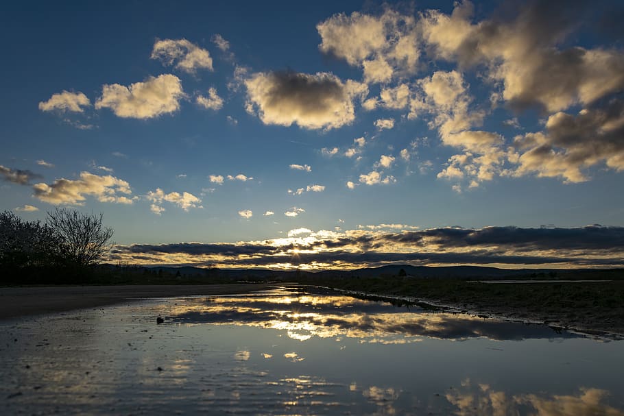 evening, field, mirroring, clouds, sky, sunset, cloudy, gorgeous HD wallpaper