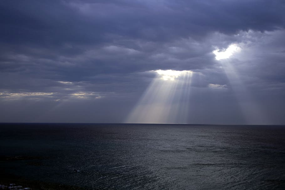 sky, clouds, cloud - sky, water, sunbeam, beauty in nature HD wallpaper