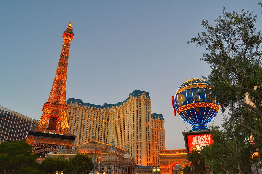 las vegas, evening, eiffel tower, lighting, resort, paris, hotel HD wallpaper