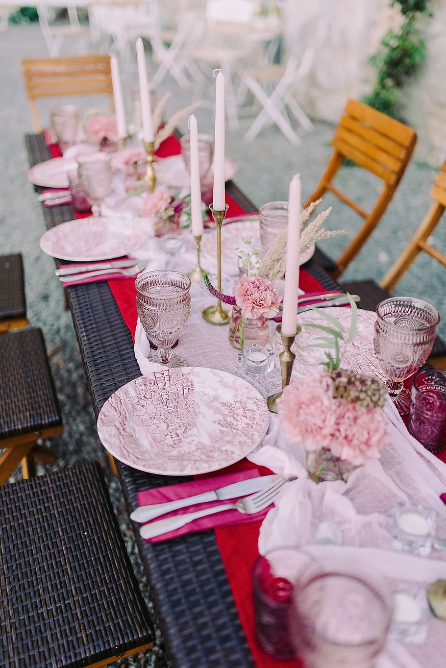 Table Setting, cutlery, dining, flatware, plates, no people, day HD wallpaper