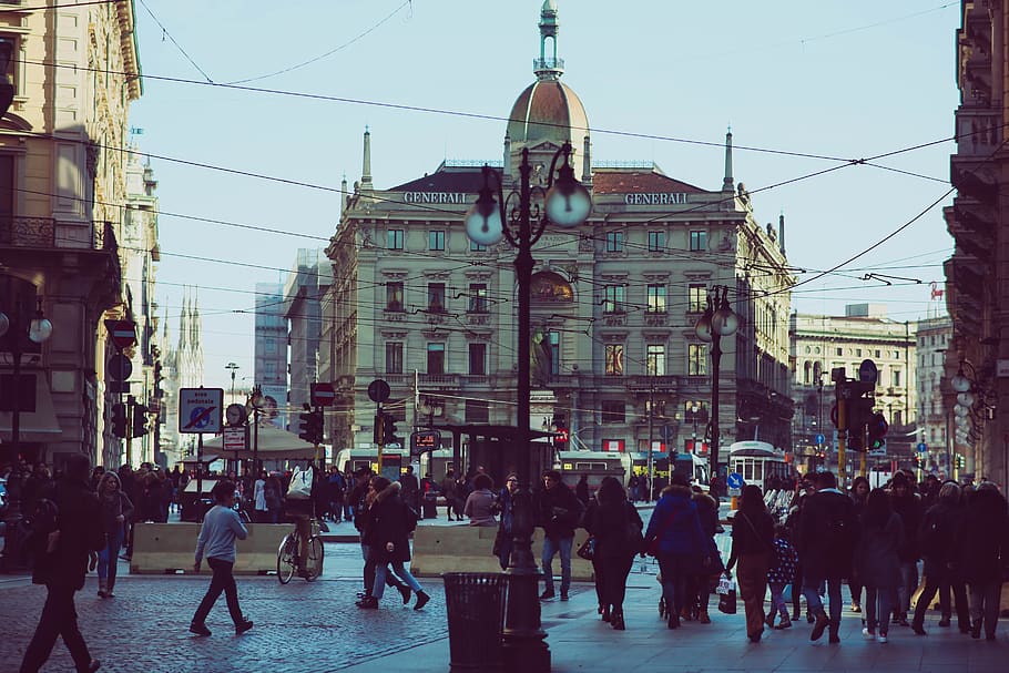 person, pedestrian, human, building, downtown, urban, city HD wallpaper