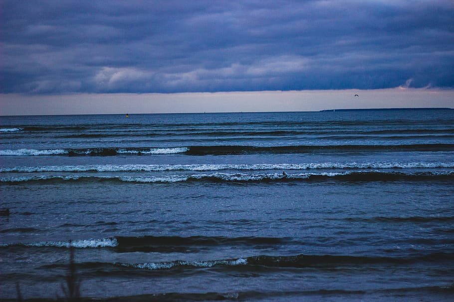 Body of Water, beach, clouds, cloudy, dawn, gloomy, horizon, nature HD wallpaper