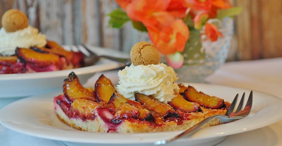 Pie With Whipped Cream, food, plate, sweets, food and drink, dessert HD wallpaper