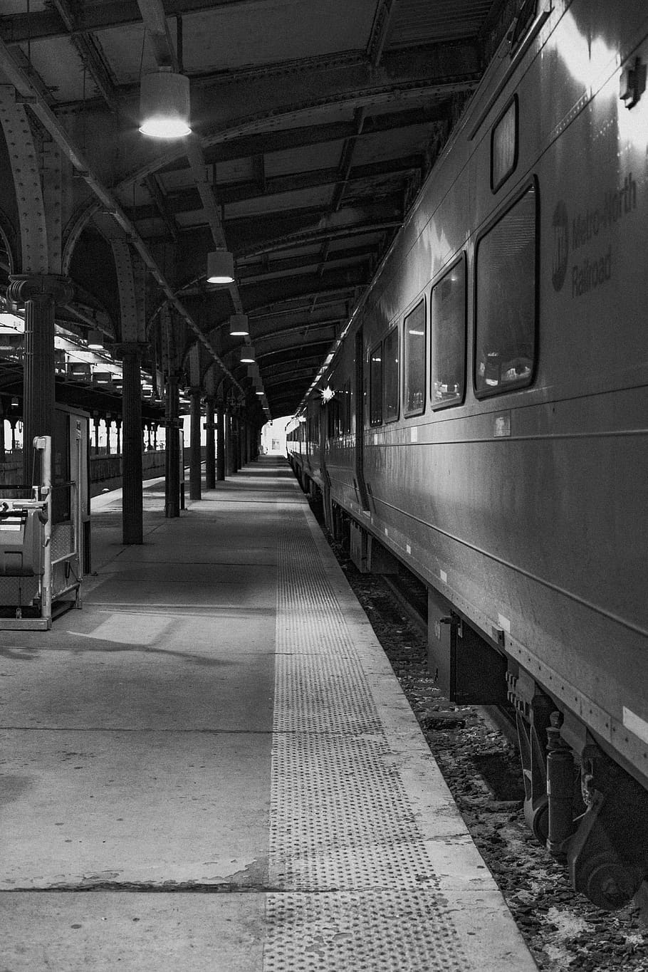 vehicle, train station, terminal, transportation, subway, lighting HD wallpaper