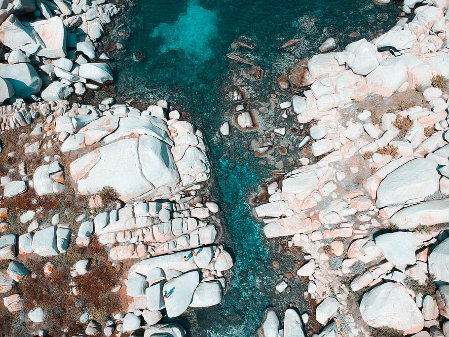 grey and white stones, rock, water, sunlight, stream, creek, pool HD wallpaper