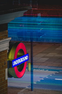 Underground signage with lights turned on, kennington park road HD wallpaper