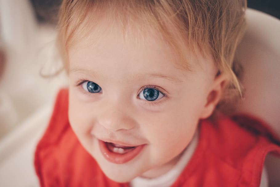toddler smiling while looking up, human, person, face, finger HD wallpaper