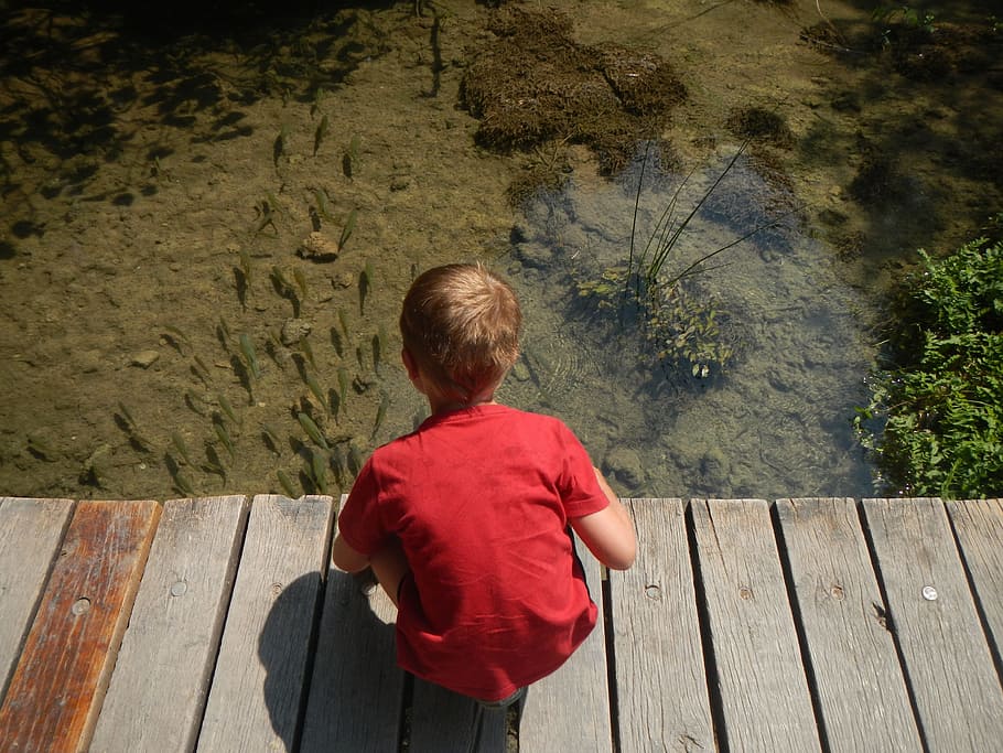 rock, wall, rear view, childhood, one person, boys, real people HD wallpaper