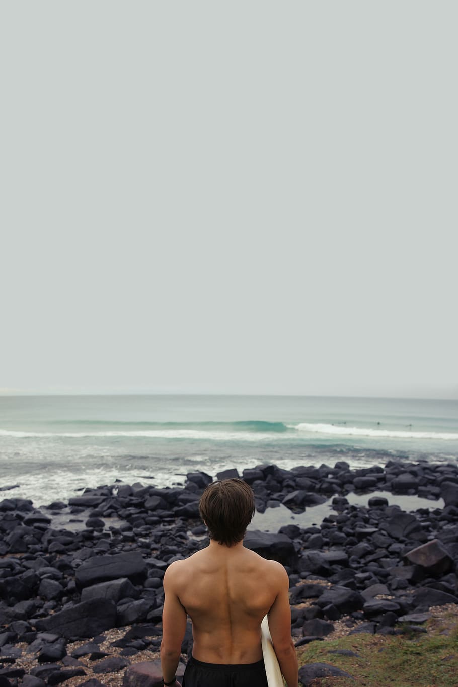 surfer, surfing, surfboard, guy, man, muscles, muscular, fitness HD wallpaper