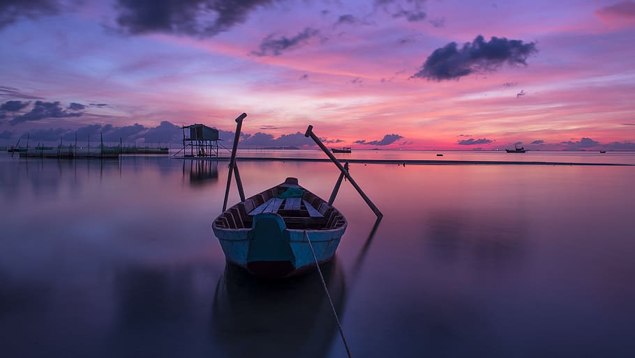 White Row Boat on Body of Water, beach, cloud, color, colorful HD wallpaper
