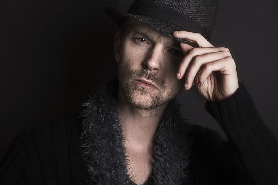 man, serious, face, thinking, expression, hat, black, shadow HD wallpaper