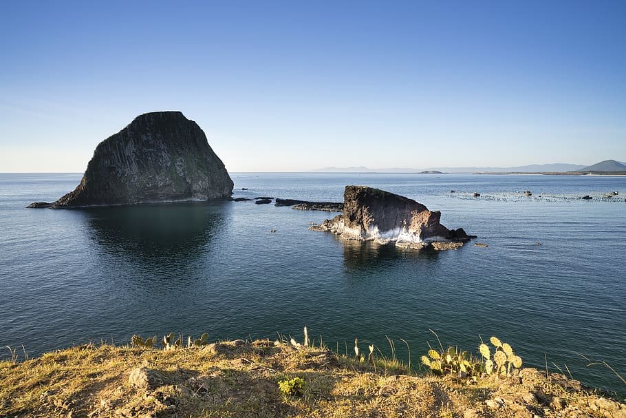 Rock Formation on Body of Water, bay, beach, daylight, grass HD wallpaper