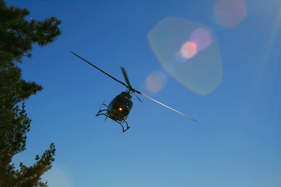 helicopter, niagara, flying, sky, low angle view, blue, clear sky HD wallpaper