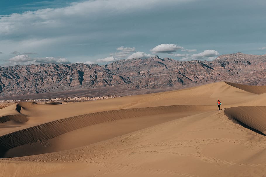 brown sand, soil, outdoors, nature, dune, desert, person, human HD wallpaper
