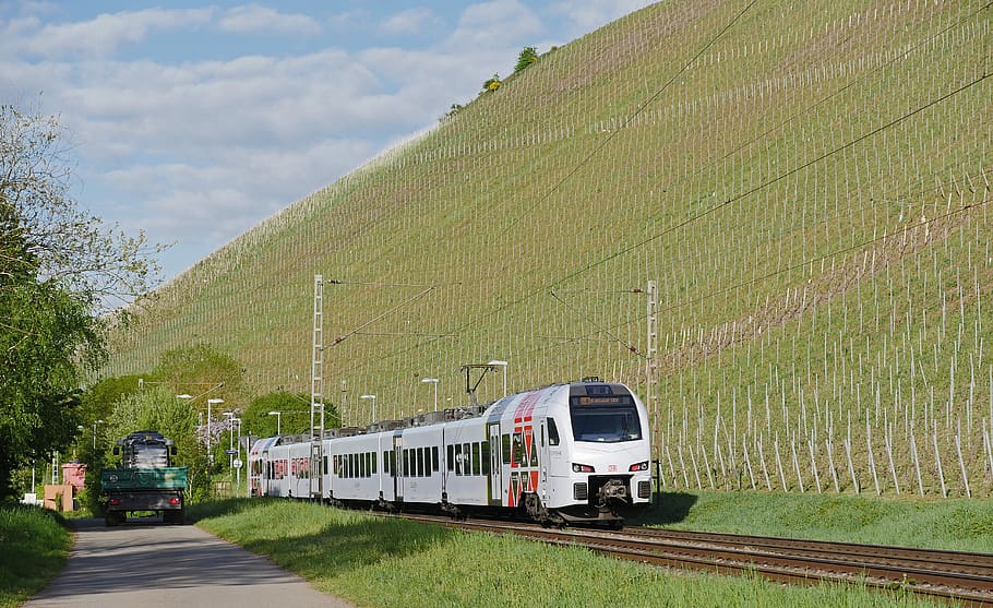 spring, vineyard, winery, saar valley, vines, april, railway HD wallpaper