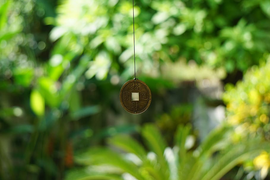 india, dehradun, circle, peace, metal, green, om, focus on foreground HD wallpaper