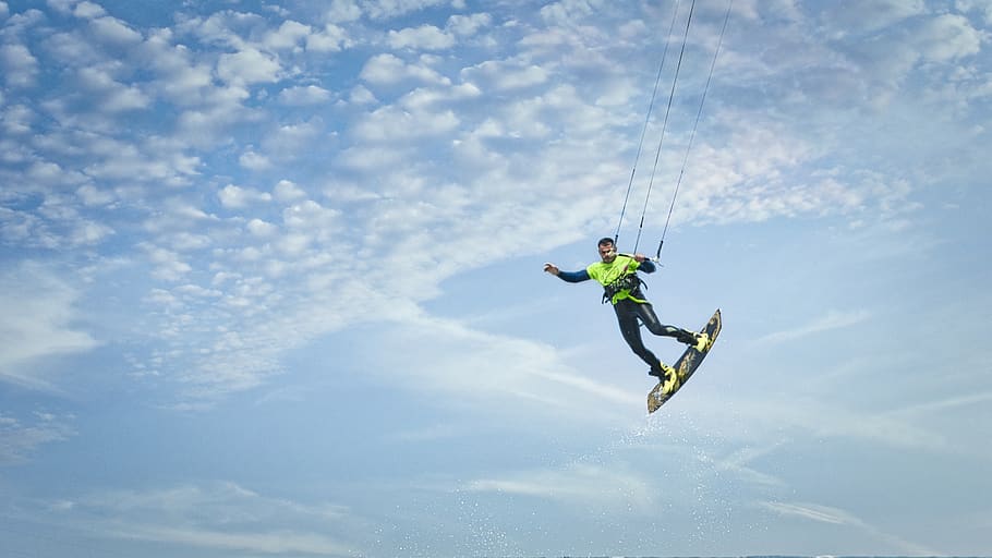 Man Wearing Green and Black Wetsuit Riding Wakeboard, action HD wallpaper