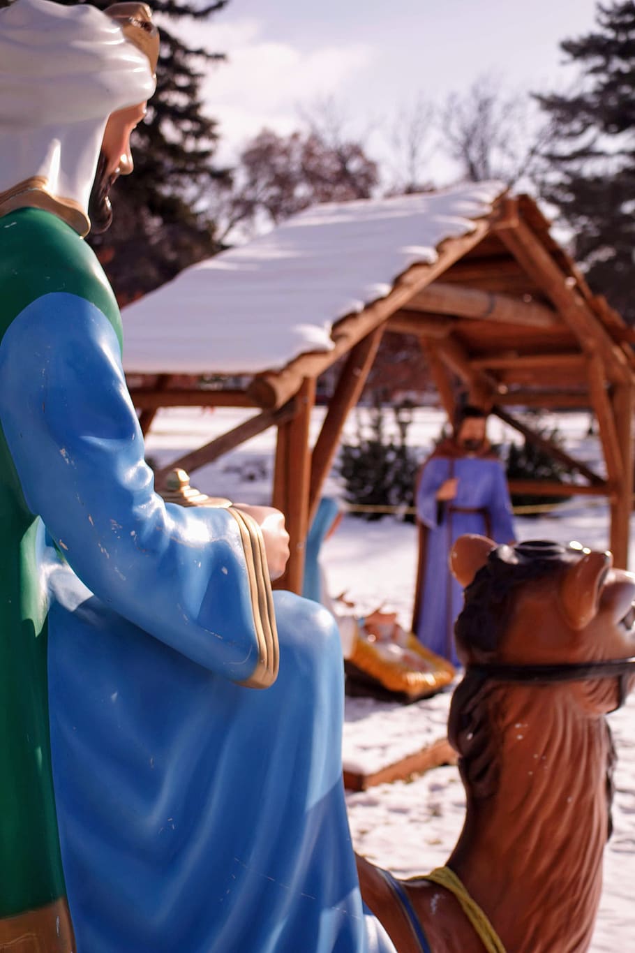 nativity figurine set, clothing, apparel, human, person, logan HD wallpaper