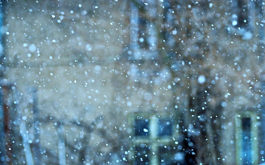 Snow Flakes, blur, blurred, cold, snowfall, snowing, winter, cold temperature, HD wallpaper
