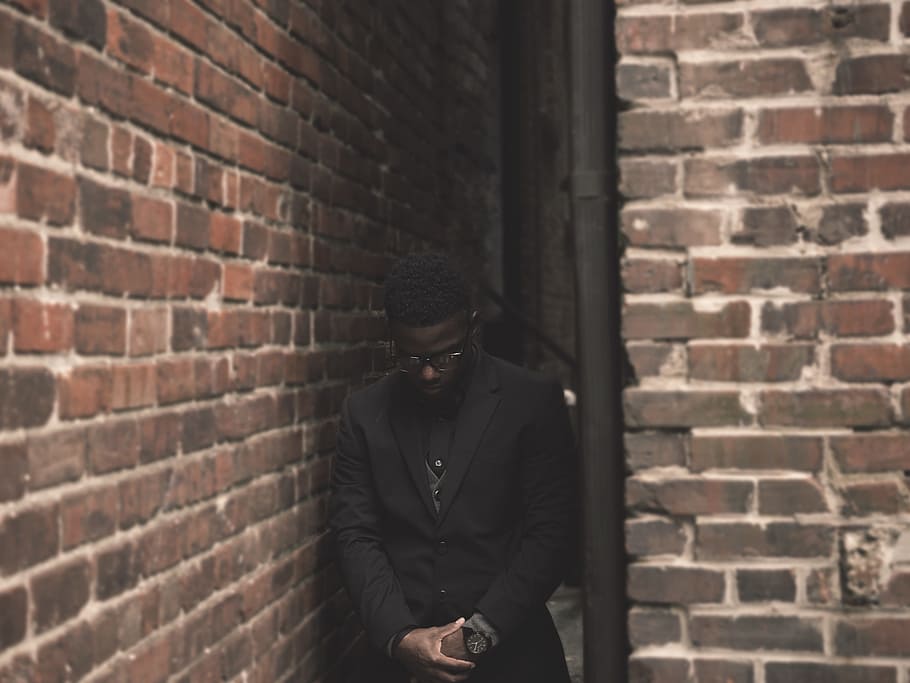 bricks, wall, brickwork, people, black, man, guy, african american HD wallpaper